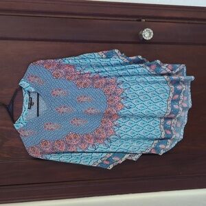 Tolani Collection Blue and Pink Bohemian Oversized Poncho Size XXS